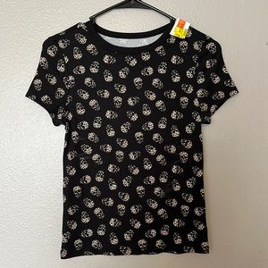5/$20❤️ NWT cheetah skull shirt
